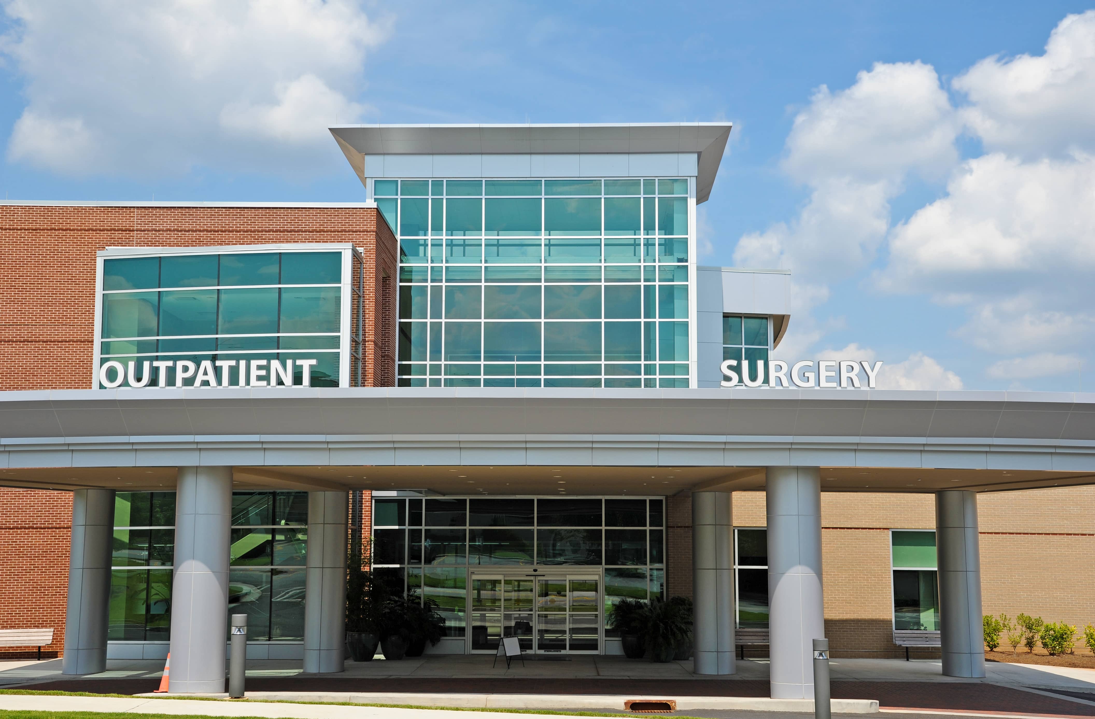 Outpatient Total Joint Replacement